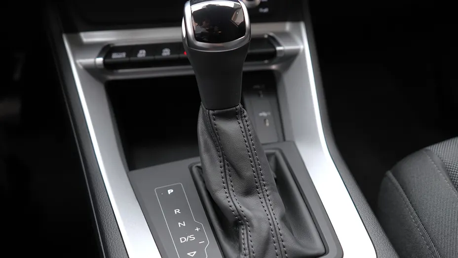 AUDI Q3 Q3 35 TFSI mHEV S tronic