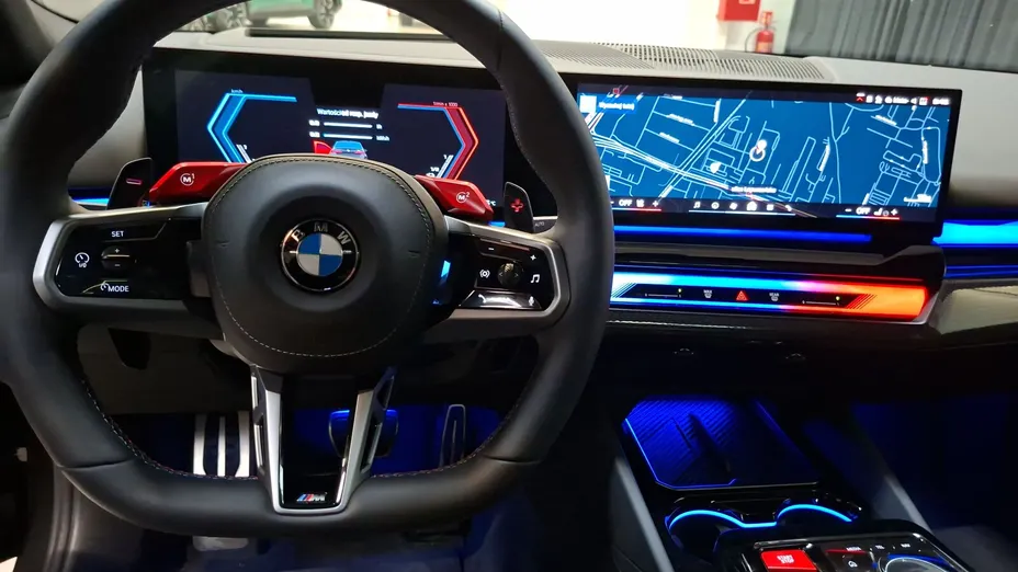 BMW Seria 5 M5 PHEV aut