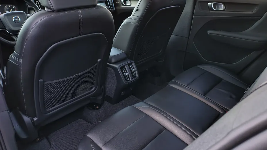 VOLVO XC40 XC40 D3 AWD Inscription aut