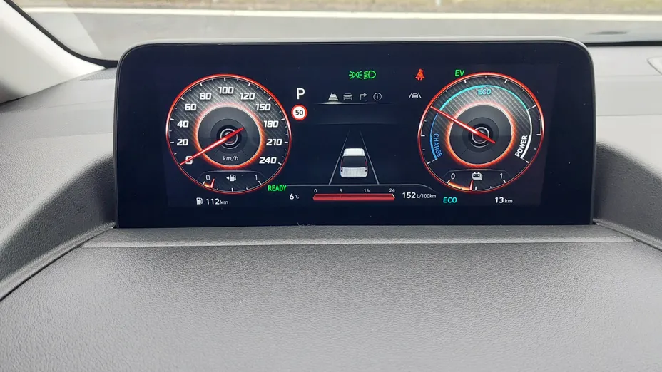 HYUNDAI Staria Staria 1.6 T-GDI HEV Smart VIP aut Nowy