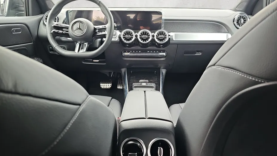 MERCEDES-BENZ GLB GLB 200 d 4-Matic AMG Line 8G-DCT Nowy