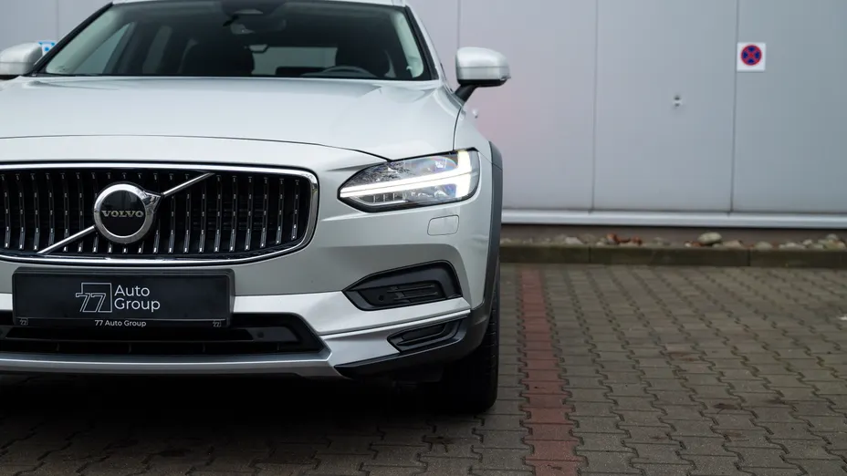 VOLVO V90 V90 CC B4 D AWD Pro aut