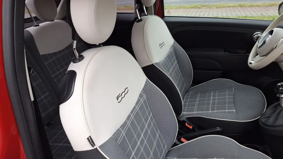 FIAT 500 500 1.2 8V Lounge Euro6