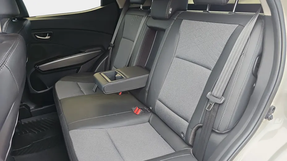 KGM / SSANGYONG Tivoli Tivoli 1.5 T-GDI Adventure aut