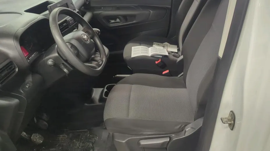 TOYOTA Proace City Proace City 1.5 D-4D Long 2,4t Active