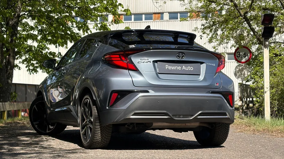 TOYOTA C-HR C-HR 2.0 Hybrid GR Sport