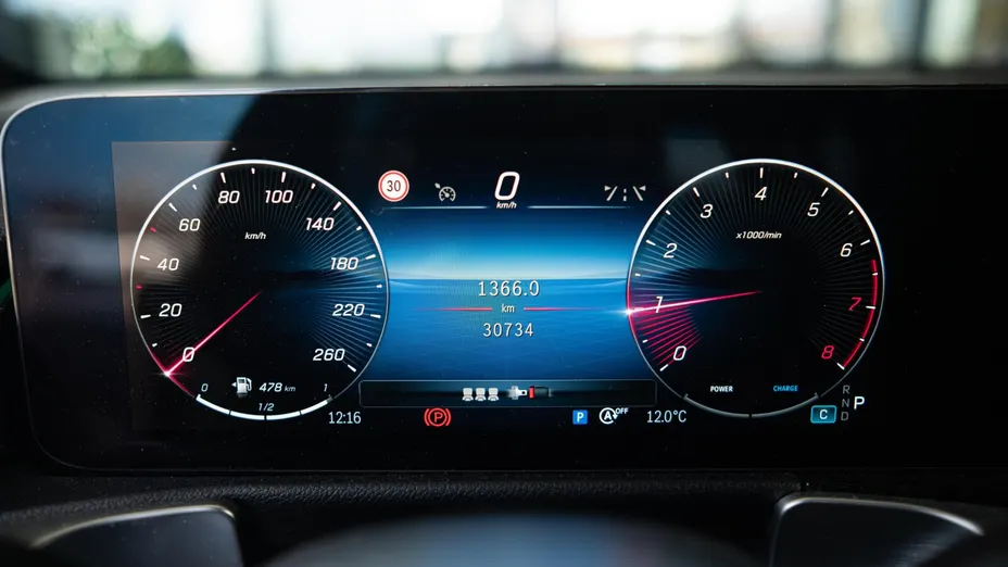 MERCEDES-BENZ GLB GLB 200 mHEV Progressive 7G-DCT