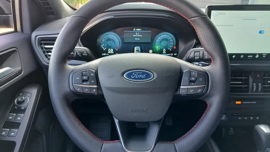 FORD Focus Focus 1.0 EcoBoost mHEV ST-Line X aut