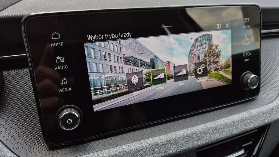 SKODA Scala Scala 1.0 TSI Drive DSG Nowy