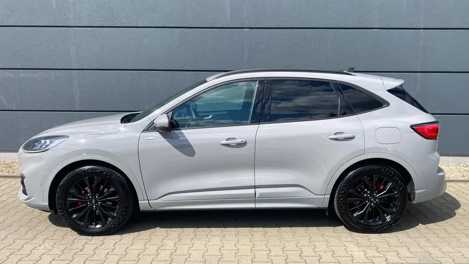 FORD Kuga Kuga 2.5 FHEV FWD Graphite Tech Edition e-CVT