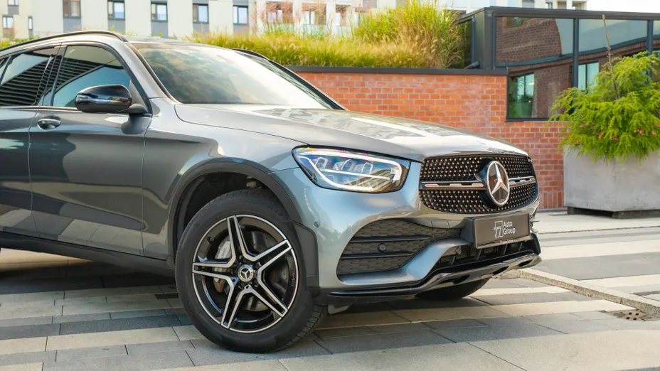 MERCEDES-BENZ GLC GLC 300 e 4-Matic AMG Line