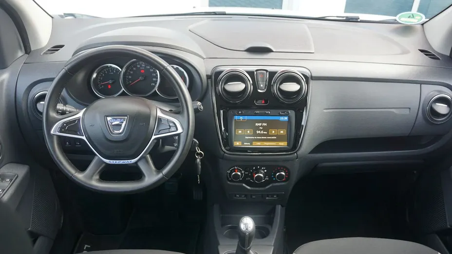 DACIA Lodgy Lodgy 1.6 SCe Stepway S&S
