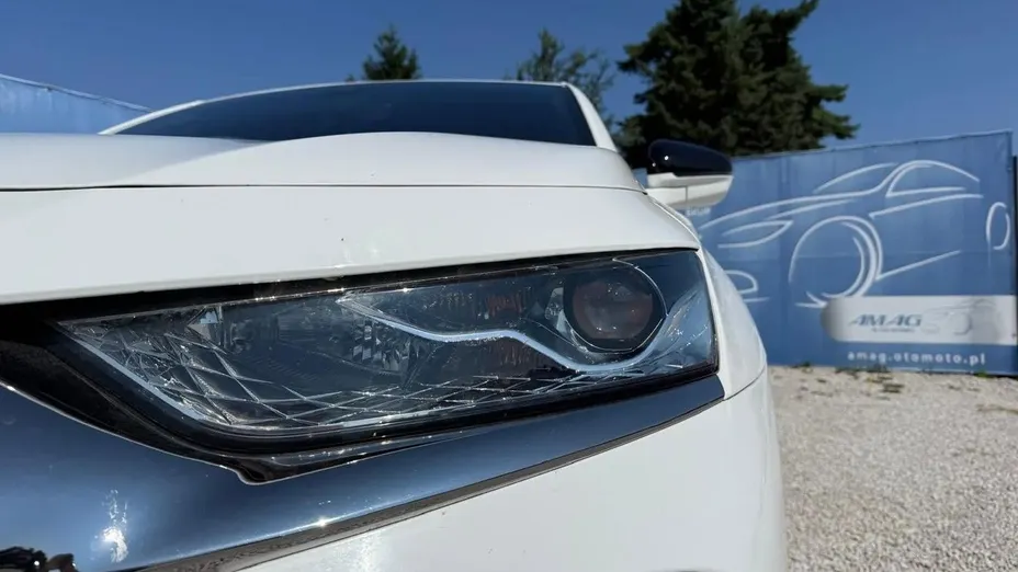 CITROEN DS7 -