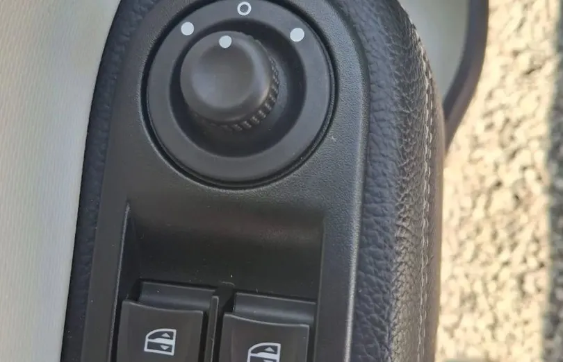 RENAULT Twingo -