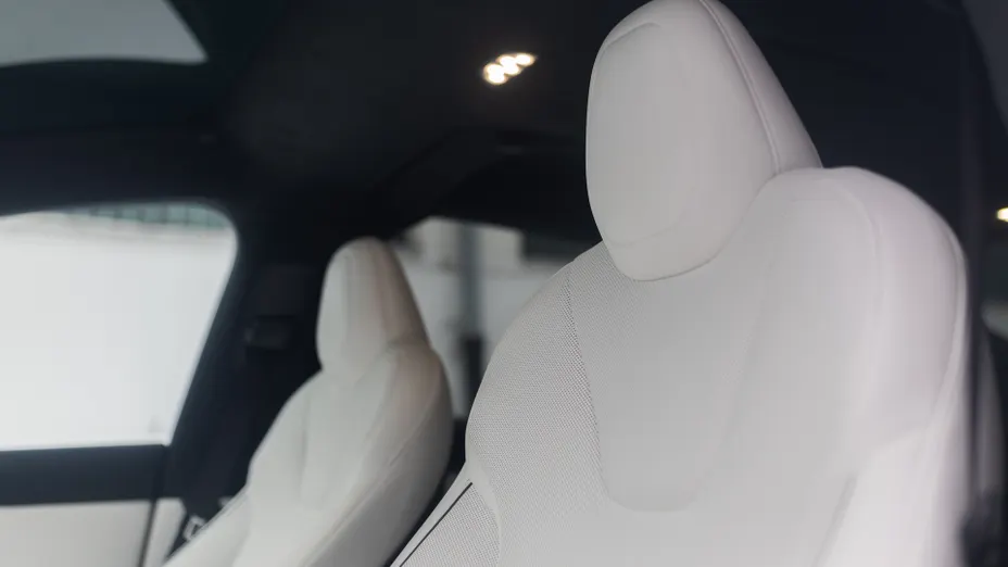 TESLA Model X X Plaid