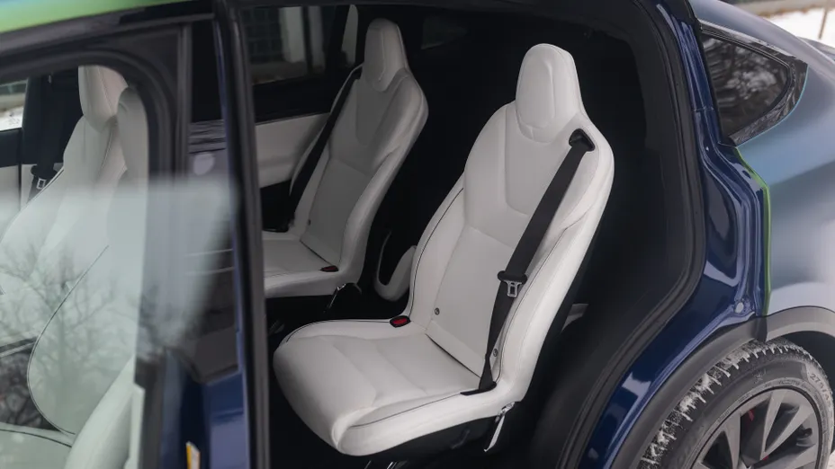 TESLA Model X X Plaid