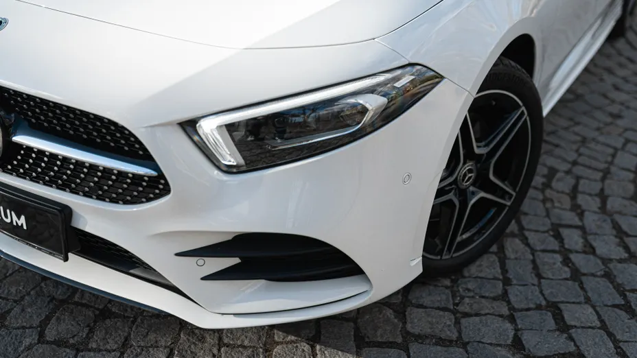 MERCEDES-BENZ A Klasa A 250 e AMG Line 8G-DCT