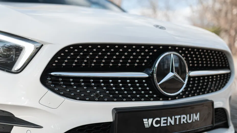 MERCEDES-BENZ A Klasa A 250 e AMG Line 8G-DCT