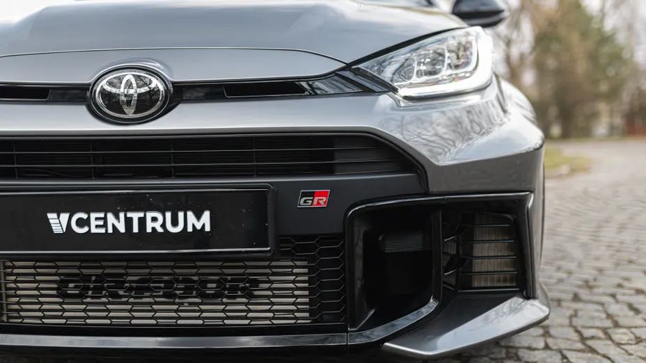 TOYOTA Yaris GR Yaris 1.6 Dynamic aut