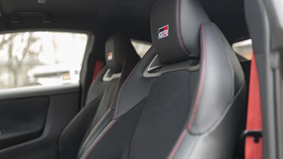 TOYOTA Yaris GR Yaris 1.6 Dynamic aut