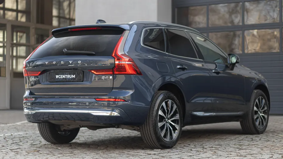 VOLVO XC60 XC60 B4 D AWD Plus Bright aut