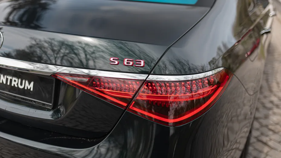 MERCEDES-BENZ S Klasa AMG S 63 E Performance PHEV L 4-Matic 9G-TRONIC