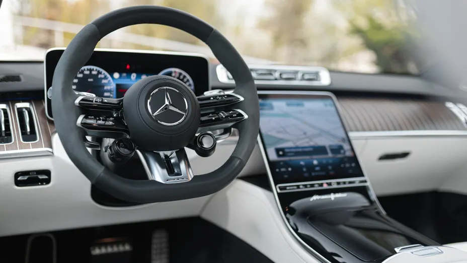 MERCEDES-BENZ S Klasa AMG S 63 E Performance PHEV L 4-Matic 9G-TRONIC