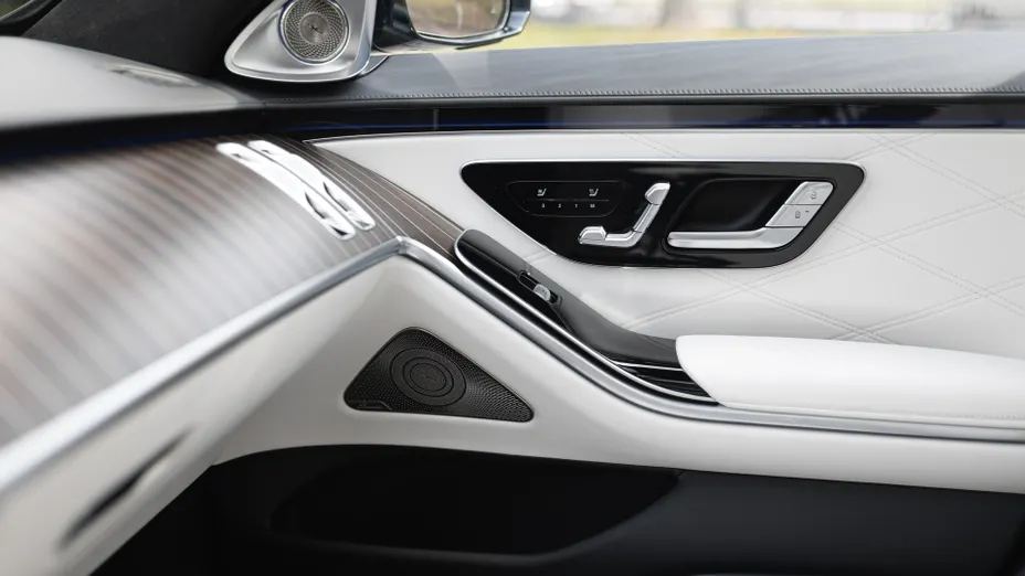 MERCEDES-BENZ S Klasa AMG S 63 E Performance PHEV L 4-Matic 9G-TRONIC