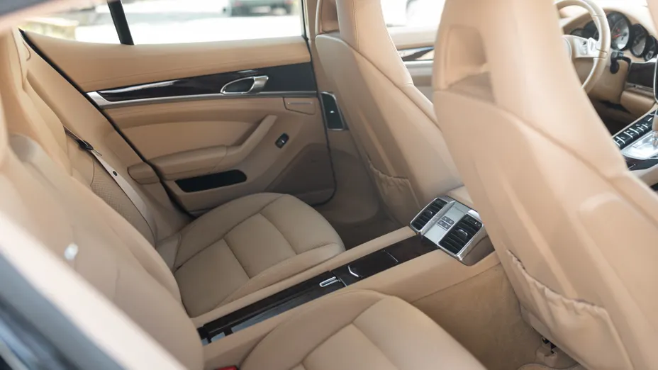 PORSCHE Panamera Panamera 4