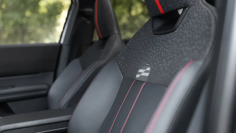 MINI [BMW] Countryman JCW ALL4 mHEV Linia John Cooper Works sport-aut