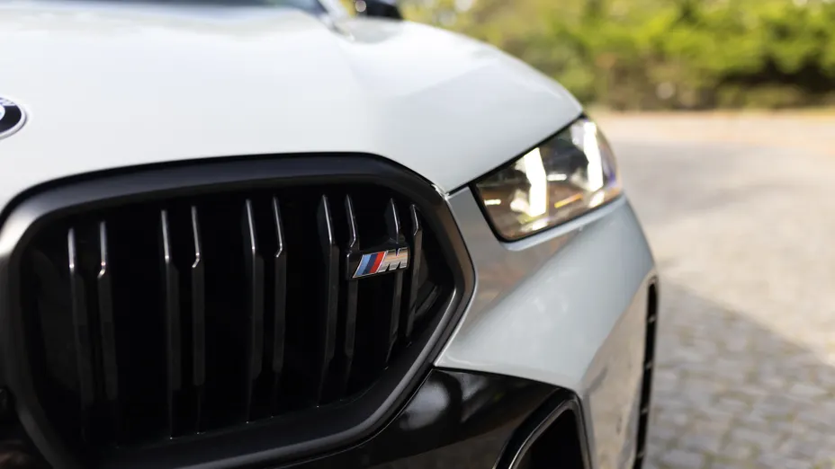 BMW X6 X6 M60i mHEV sport-aut