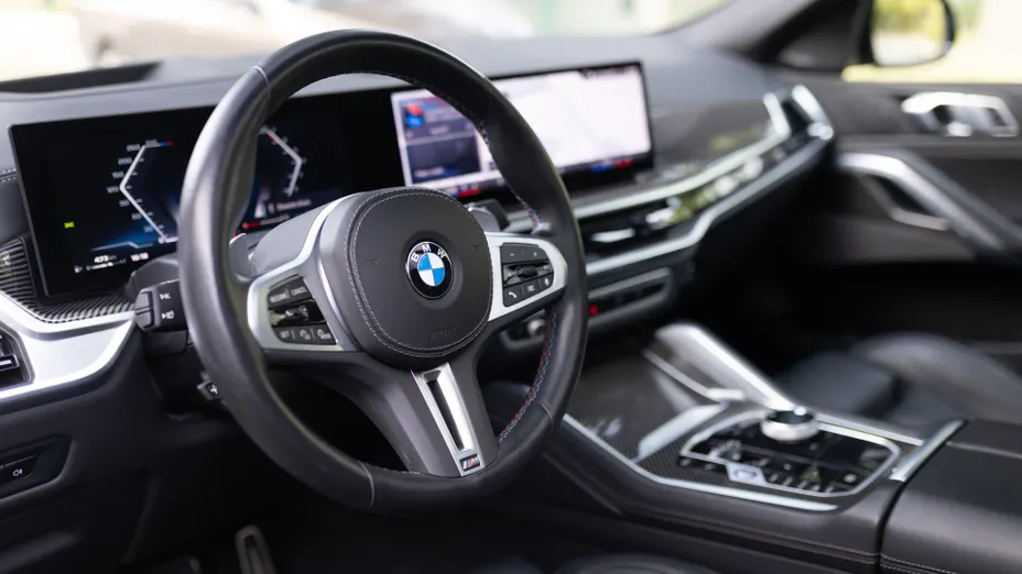 BMW X6 X6 M60i mHEV sport-aut