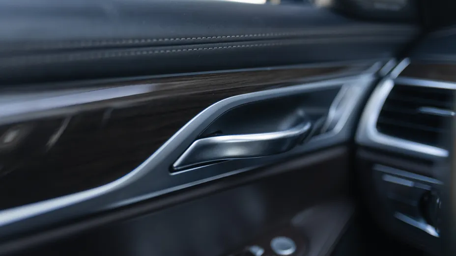 BMW Seria 7 750i L xDrive