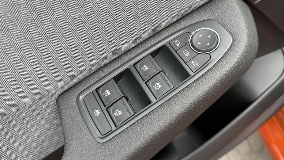 RENAULT Clio Clio 1.0 TCe Techno X-Tronic Nowy