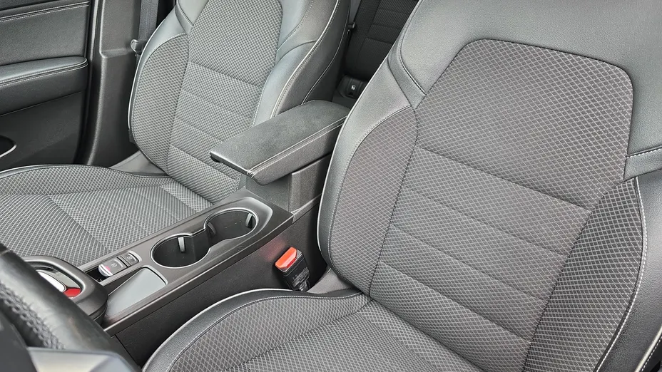 RENAULT Arkana Arkana 1.6 E-TECH Intens MMT