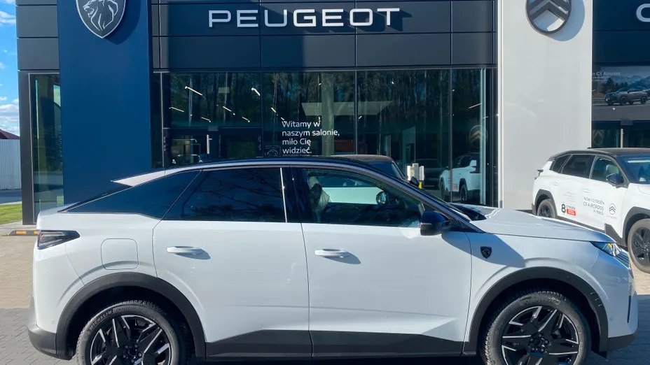 PEUGEOT 3008 3008 1.2 PureTech mHEV GT Exclusive e-DCS6 Nowy