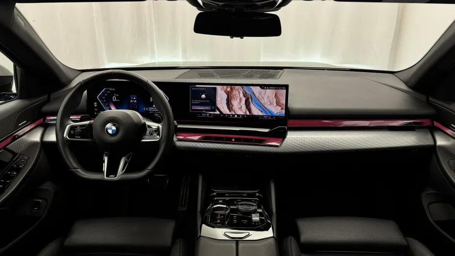 BMW Seria 5 520i mHEV M Sport aut