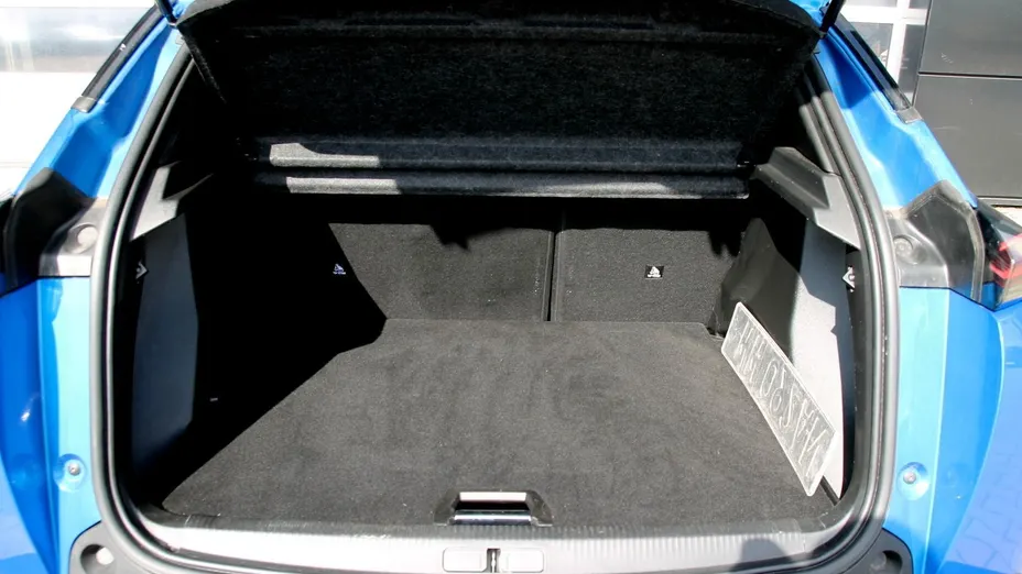 PEUGEOT 2008 2008 PureTech 130 Allure S&S EAT8