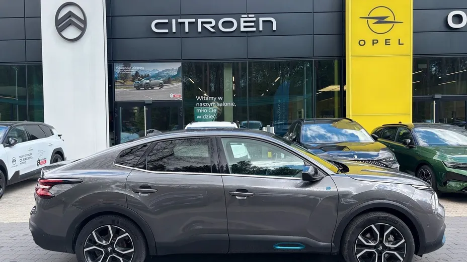 CITROEN C4 e-C4 EV136 50kWh Shine