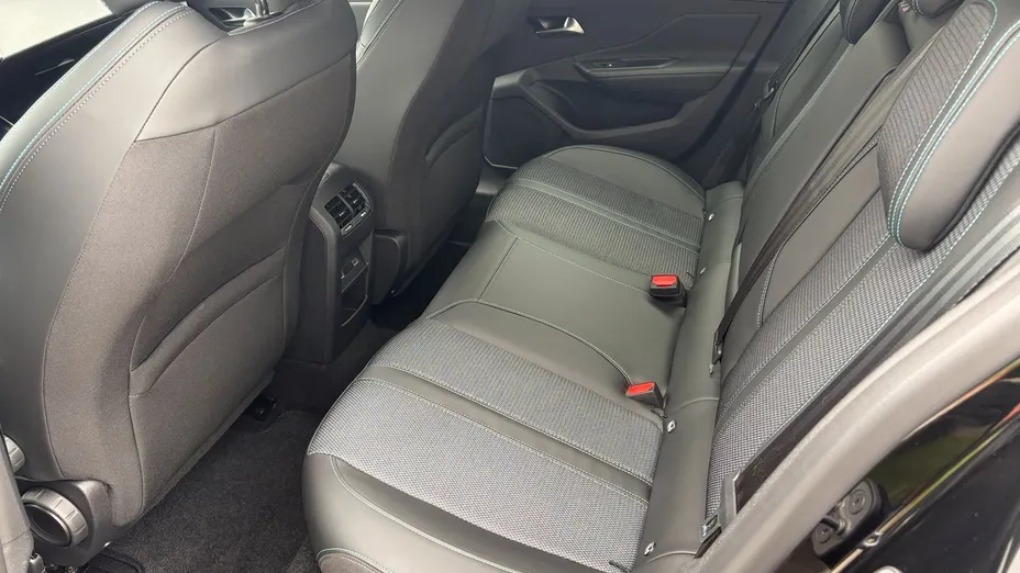 PEUGEOT 308 308 1.2 PureTech Allure S&S EAT8