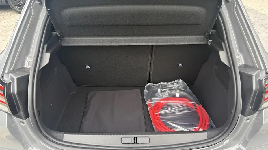 PEUGEOT 208 e-208 54kWh Allure Nowy