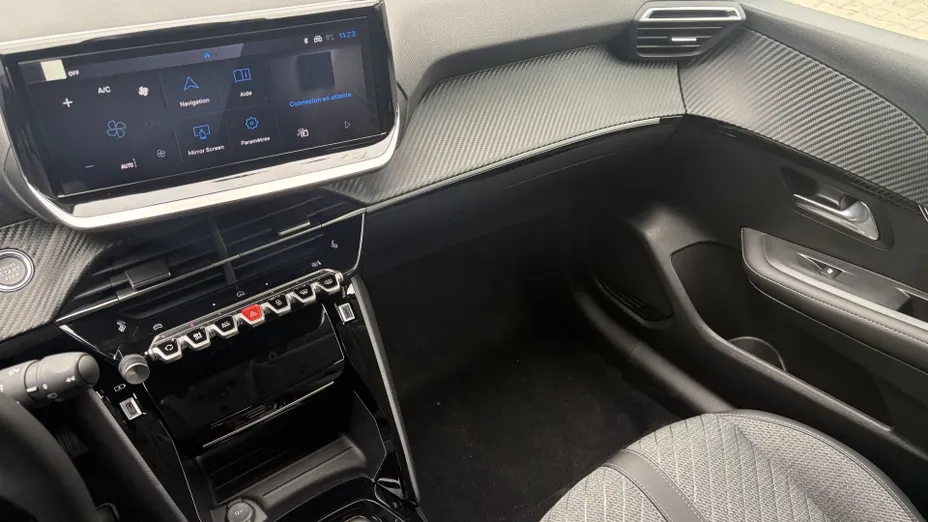 PEUGEOT 208 e-208 54kWh Allure Nowy