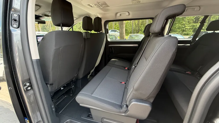 PEUGEOT Traveller Traveller 2.0 BlueHDi Long Business EAT8 Nowy