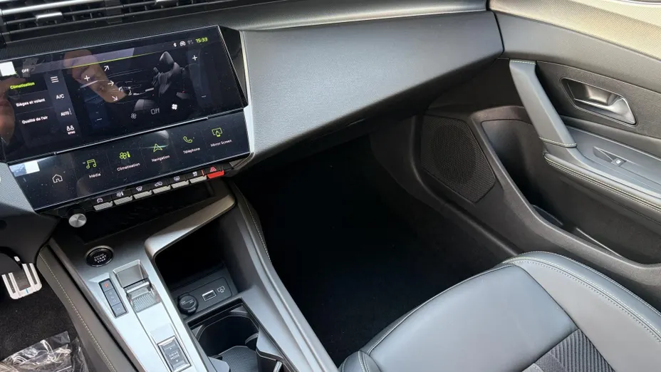 PEUGEOT 408 408 1.2 PureTech mHEV GT Exclusive S&S e-DCS6 Nowy