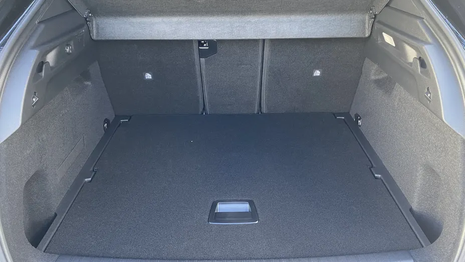 PEUGEOT 3008 3008 1.2 PureTech mHEV Allure e-DCS6 Nowy