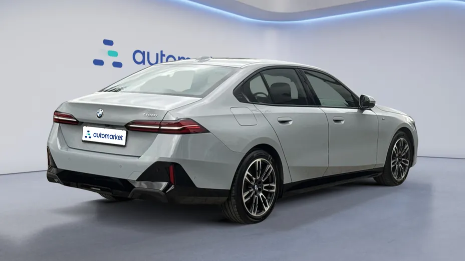 BMW Seria 5 520i mHEV M Sport aut