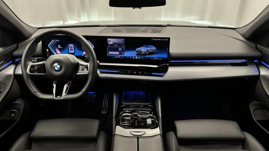 BMW Seria 5 520i mHEV M Sport aut