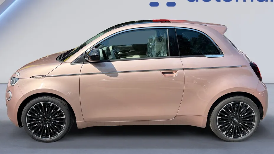 FIAT 500 500 1.0 GSE Hybrid La Prima Nowy