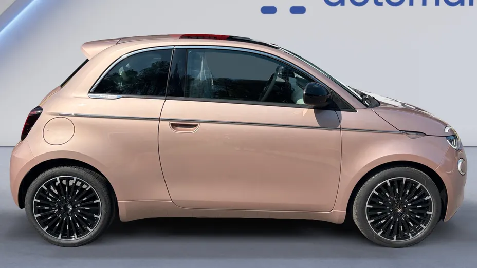 FIAT 500 500 1.0 GSE Hybrid La Prima Nowy