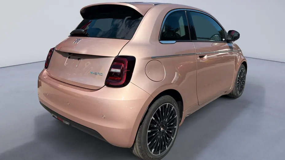 FIAT 500 500 1.0 GSE Hybrid La Prima Nowy